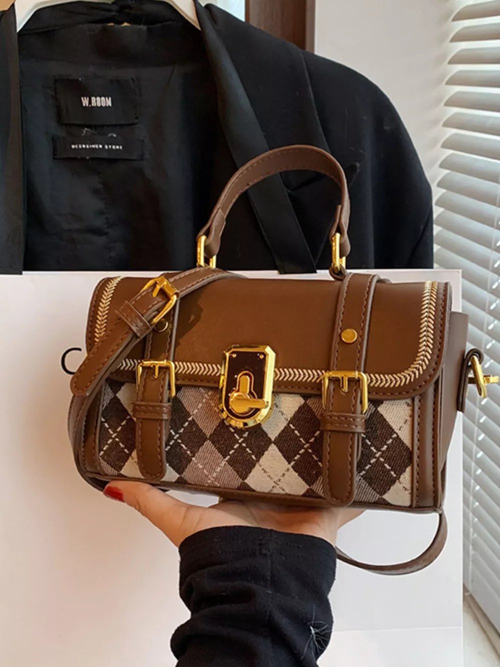 Argyle Pattern Flap Crossbody Bag, image 2