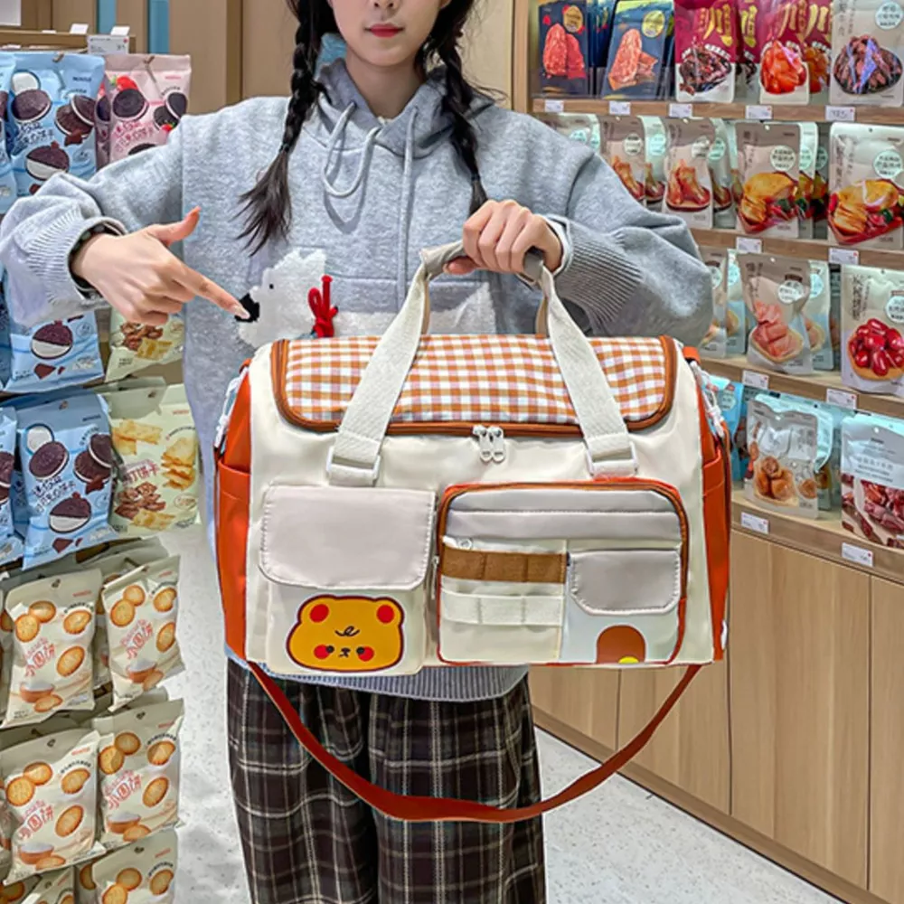Cartoon Bear Pattern Travel Bag, image 3