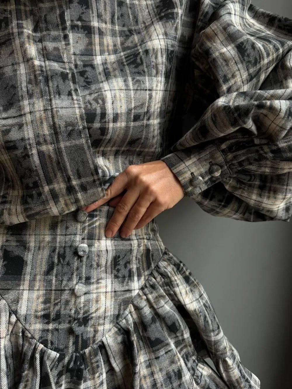 Lantern Sleeve Shirt and Ruffled Skirt Set, image 8