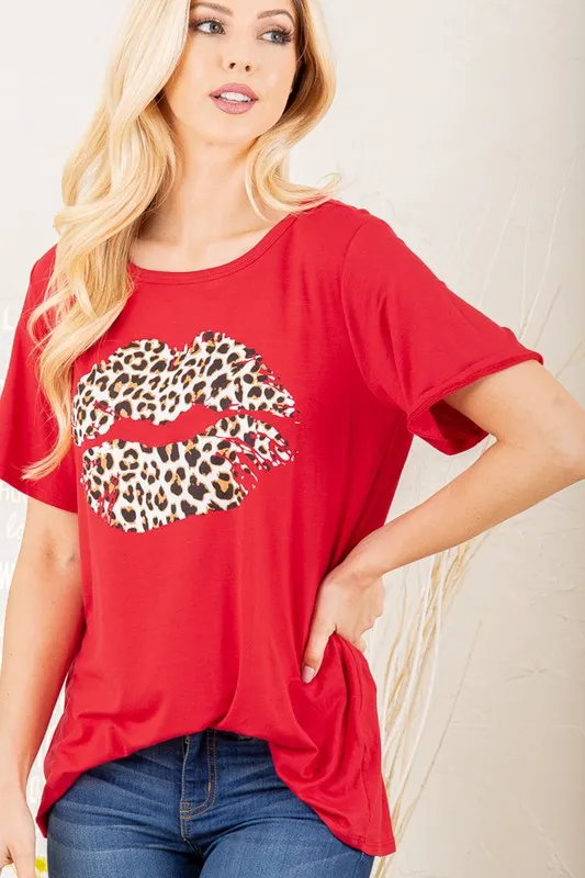 Full Size Leopard Lip Round Neck Short Sleeve T-Shirt Plus Size