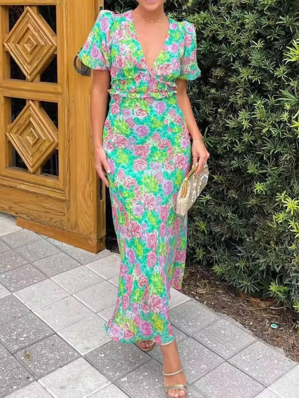 Floral Print V-Neck Puff Sleeve Midi Dress