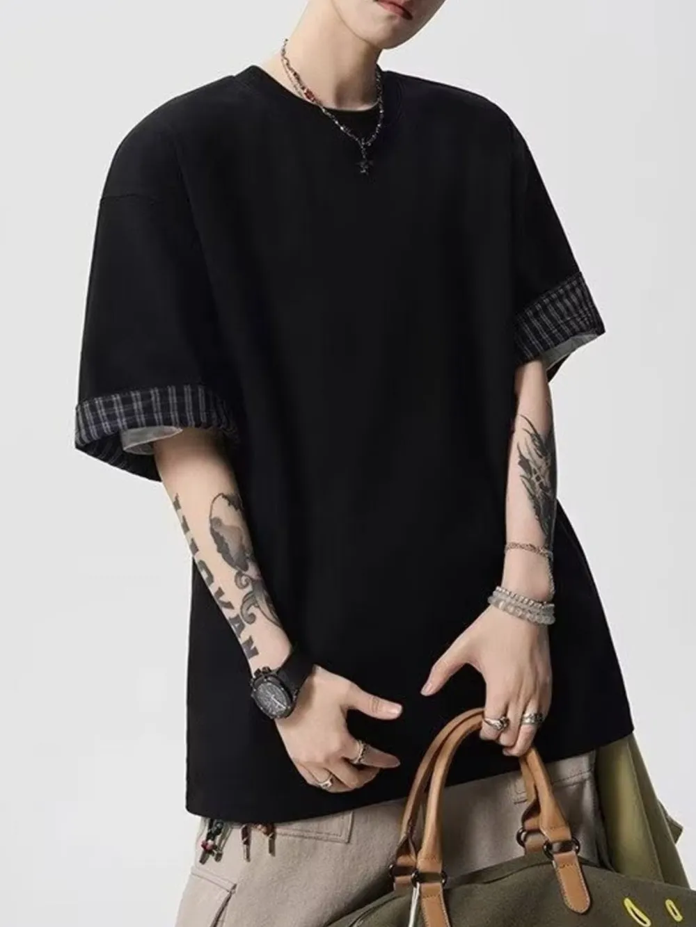 Men's Plaid Trim Round Neck Short Sleeve T-Shirt, image 2