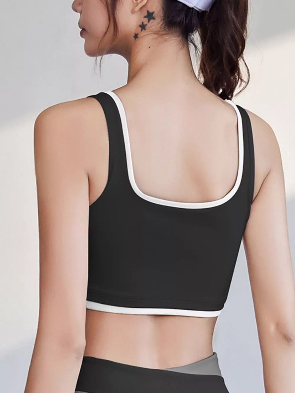 Contrast Trim Scoop Neck Active Bra, image 5