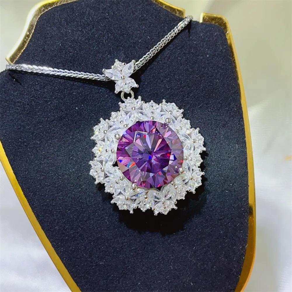 10 Carat Moissanite 925 Sterling Silver Necklace