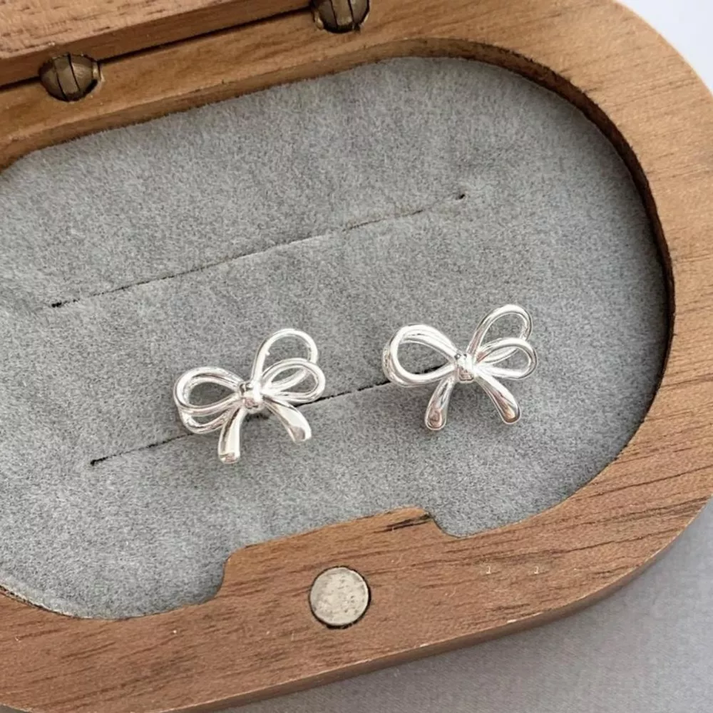 925 Sterling Silver Bow Earrings, image 3
