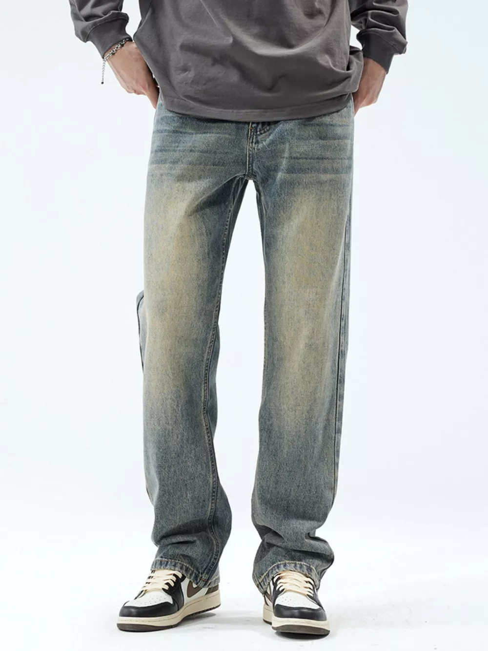 Men's Vintage Wash Loose Fit Jeans, image 2