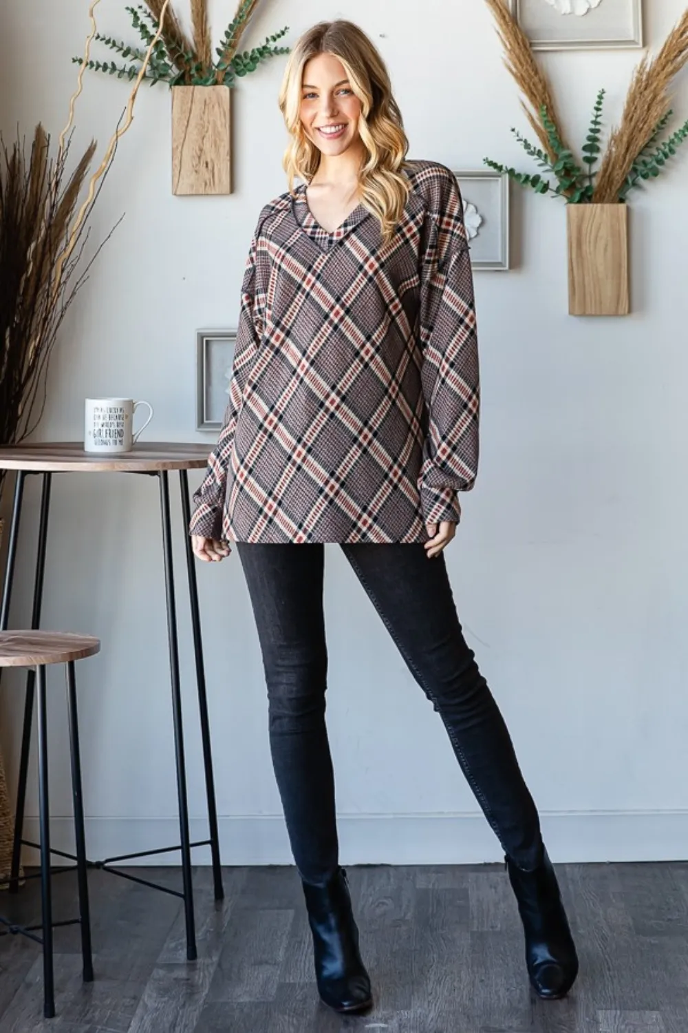 Plaid Exposed Seam V-Neck T-Shirt, image 5