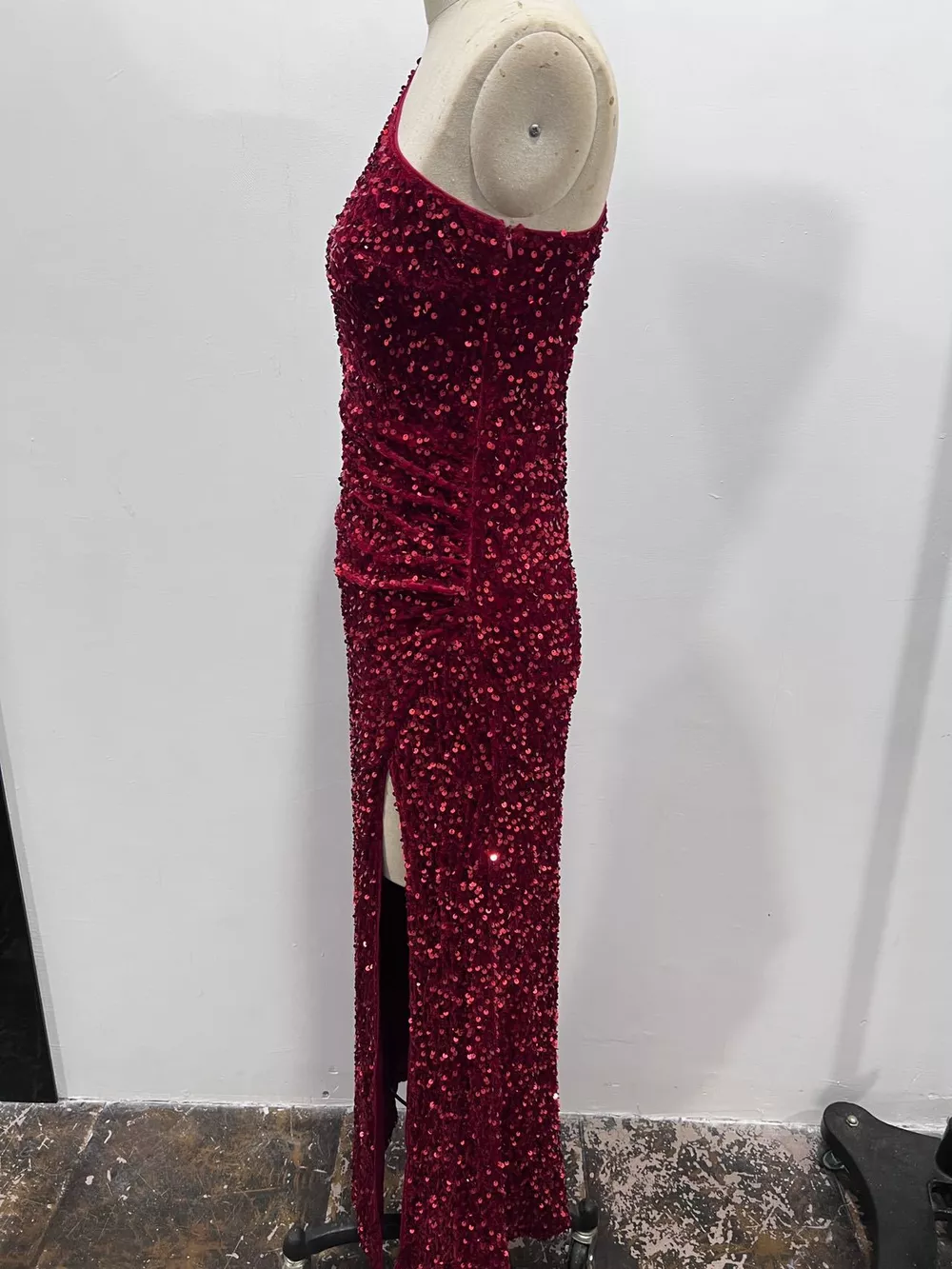 One-Shoulder Ruched Sequin High-Slit Evening Dress, image 25