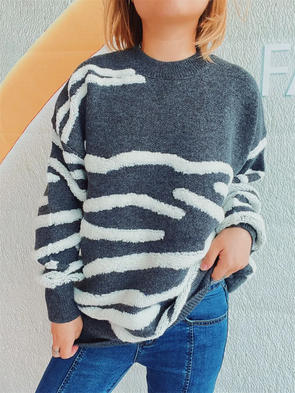 Contrast Round Neck Long Sleeve Sweater, image 15