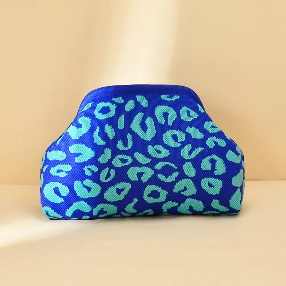 Portable Contrast Knit Clutch, image 20