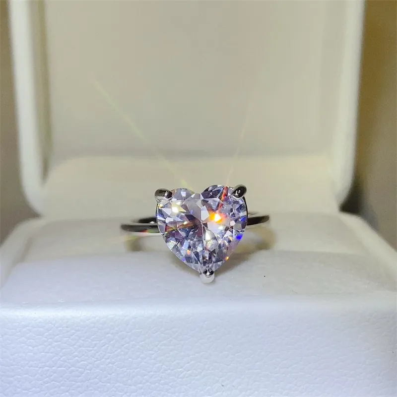 5 Carat 925 Sterling Silver Moissanite Heart Shape Ring, image 2