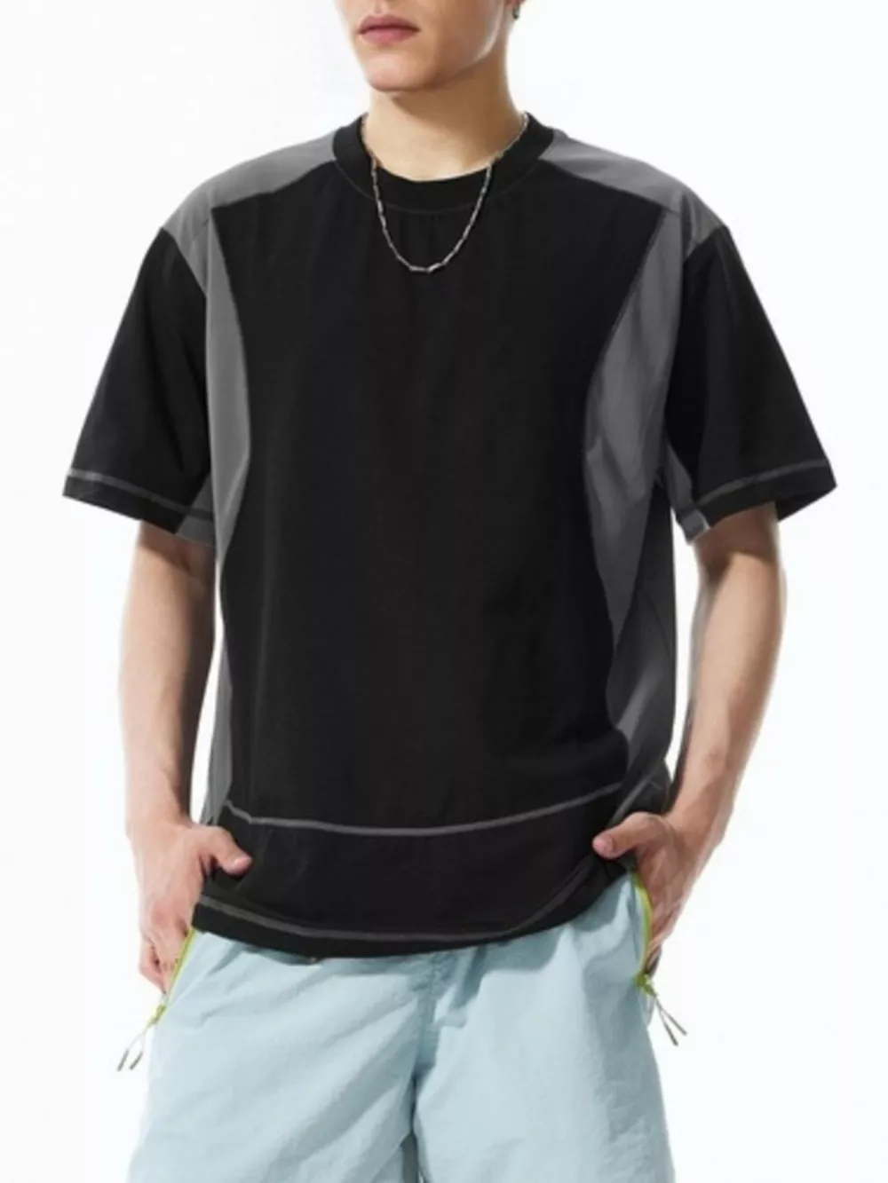 Men's Contrast Stitching Relaxed Fit T-Shirt