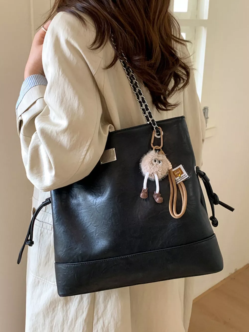 Chain Strap Faux Leather Tote Bag, image 2
