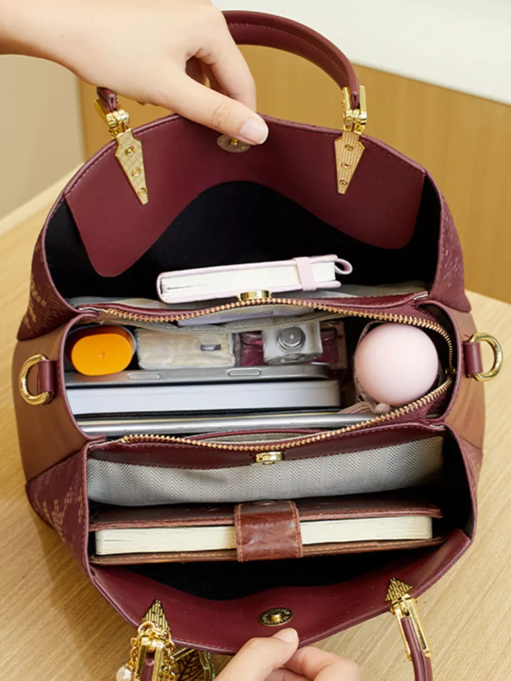 Snakeskin Texture Handbag, image 9