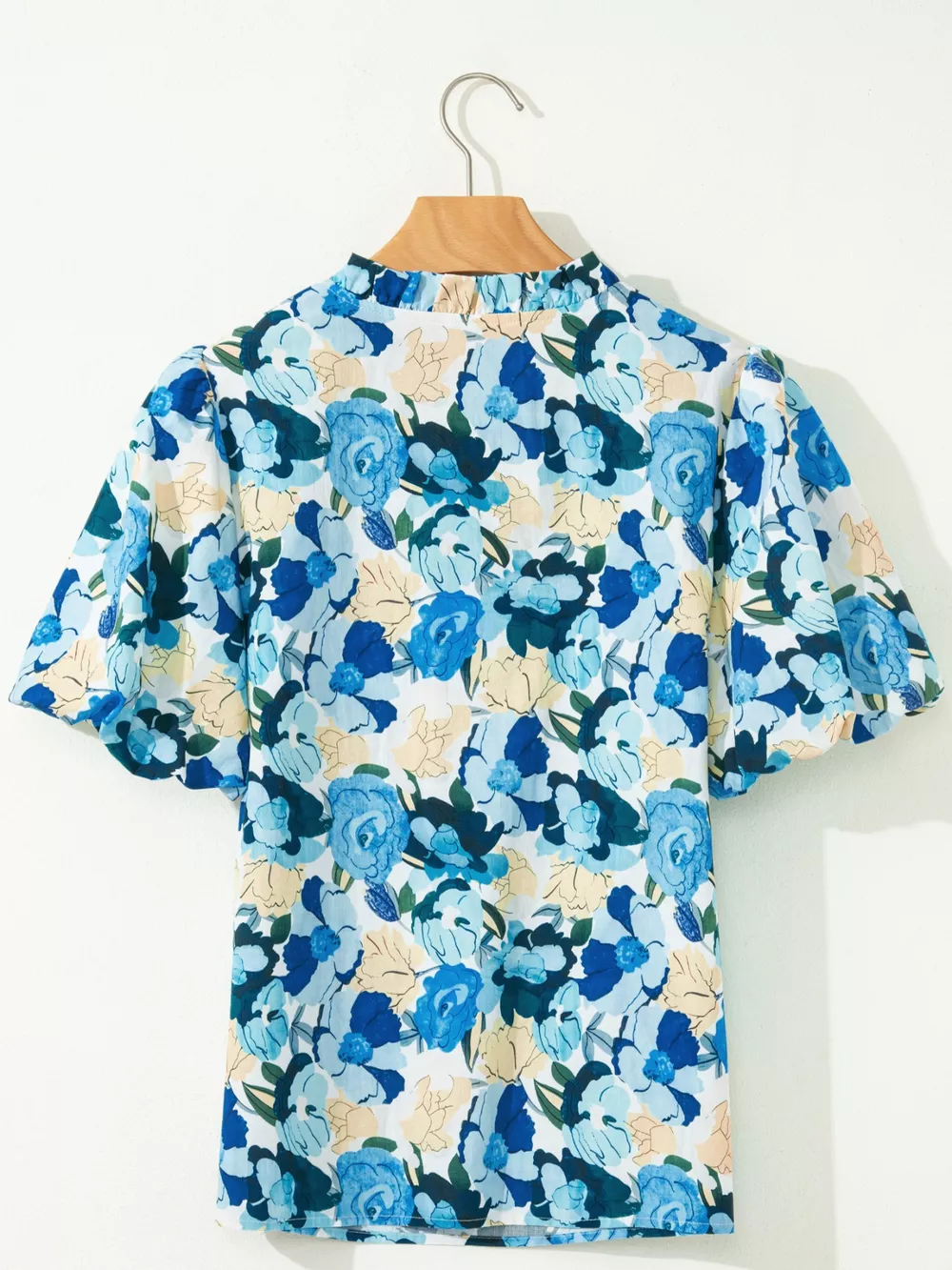Floral Print Short Puff Sleeve V Neck Blouse, image 10