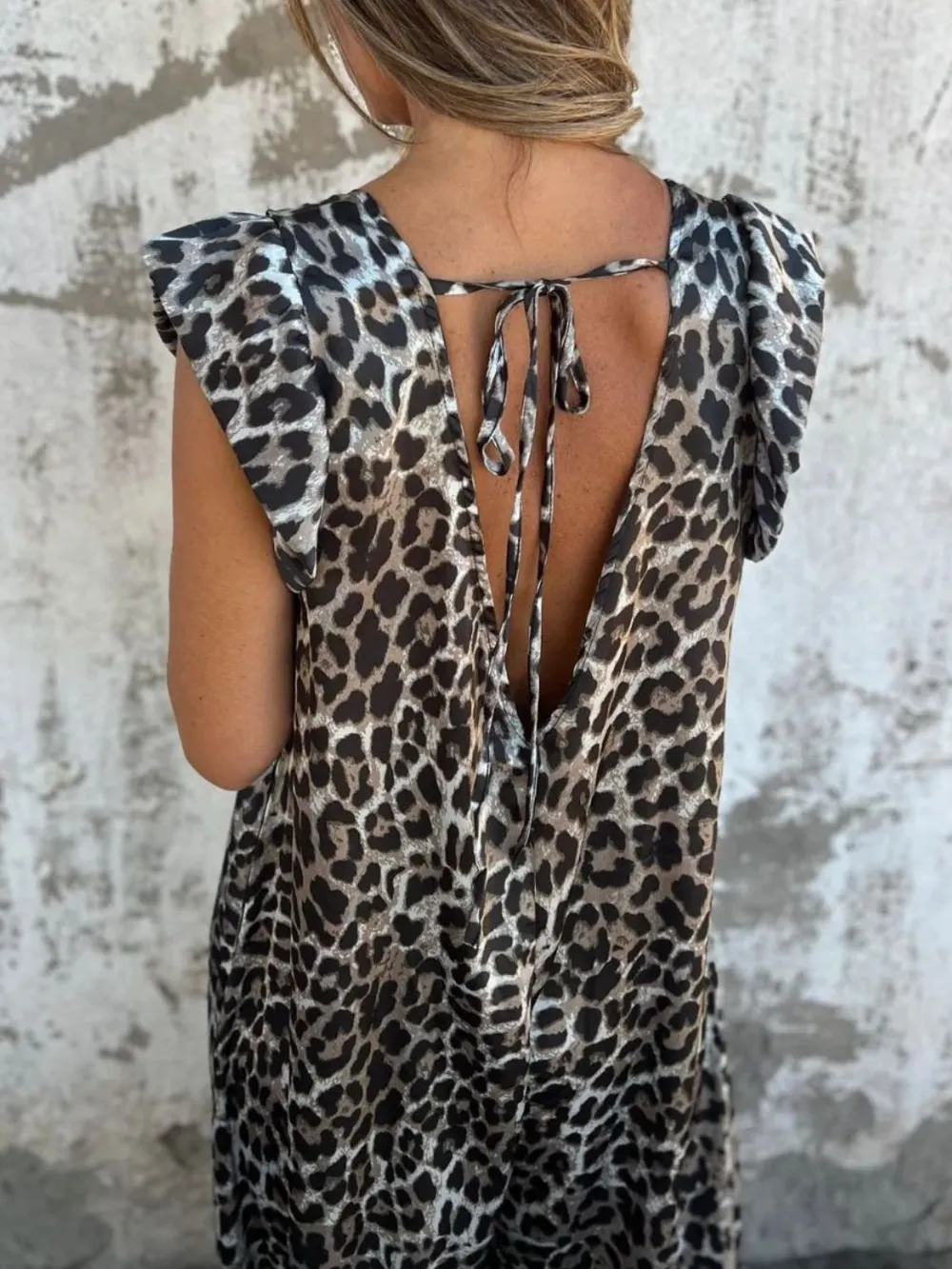 Full Size V-Neck Cap Sleeve Wide Leg Jumpsuit Plus Size, image 15