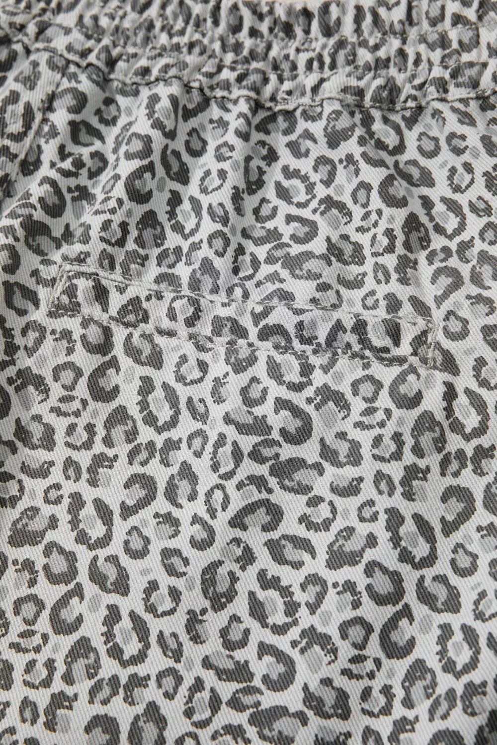 Leopard Print Elastic Waist Denim Shorts, image 8