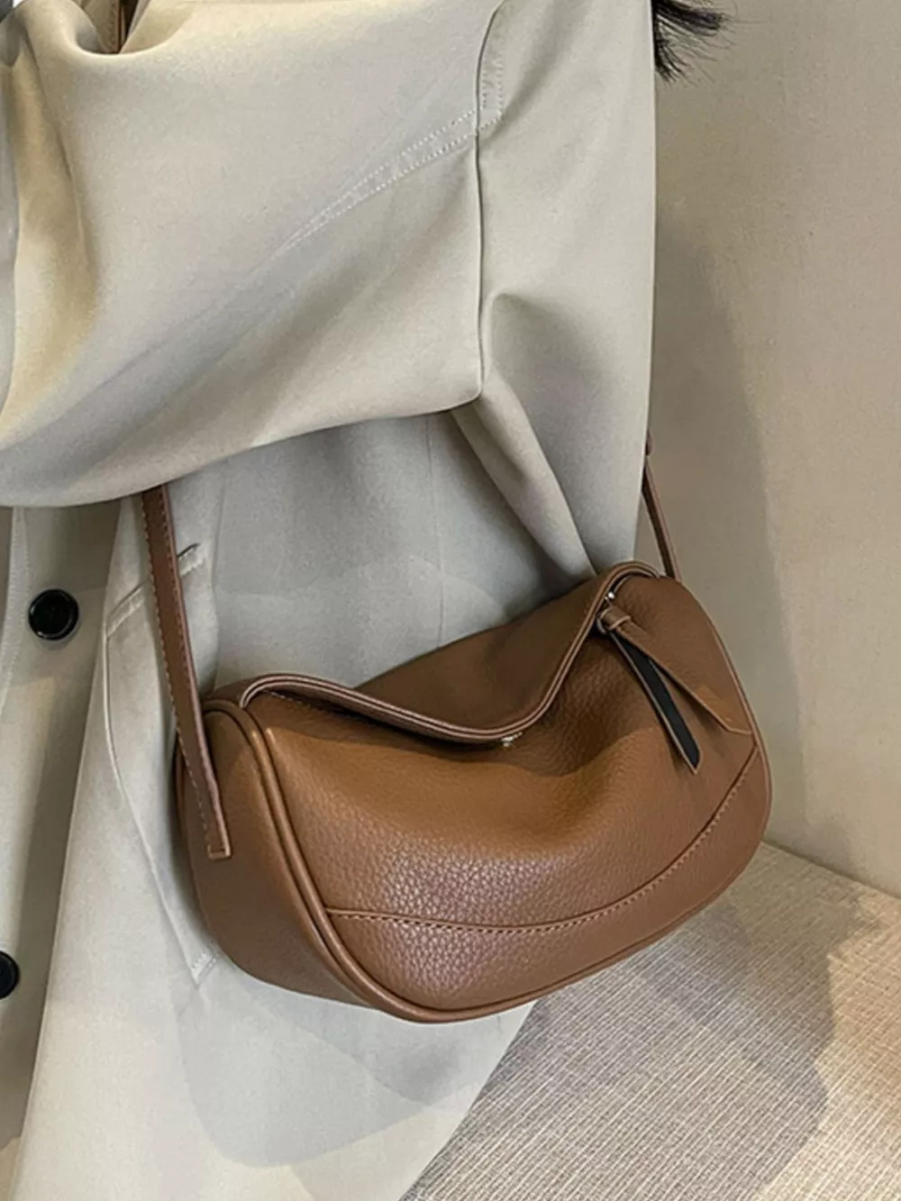Minimalist Style Leather Crossbody Bag, image 4