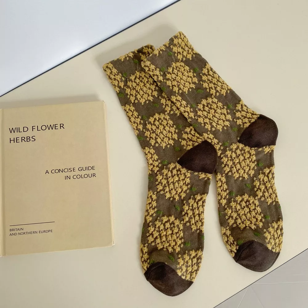 Texture Mid-Calf Cotton Socks, image 3