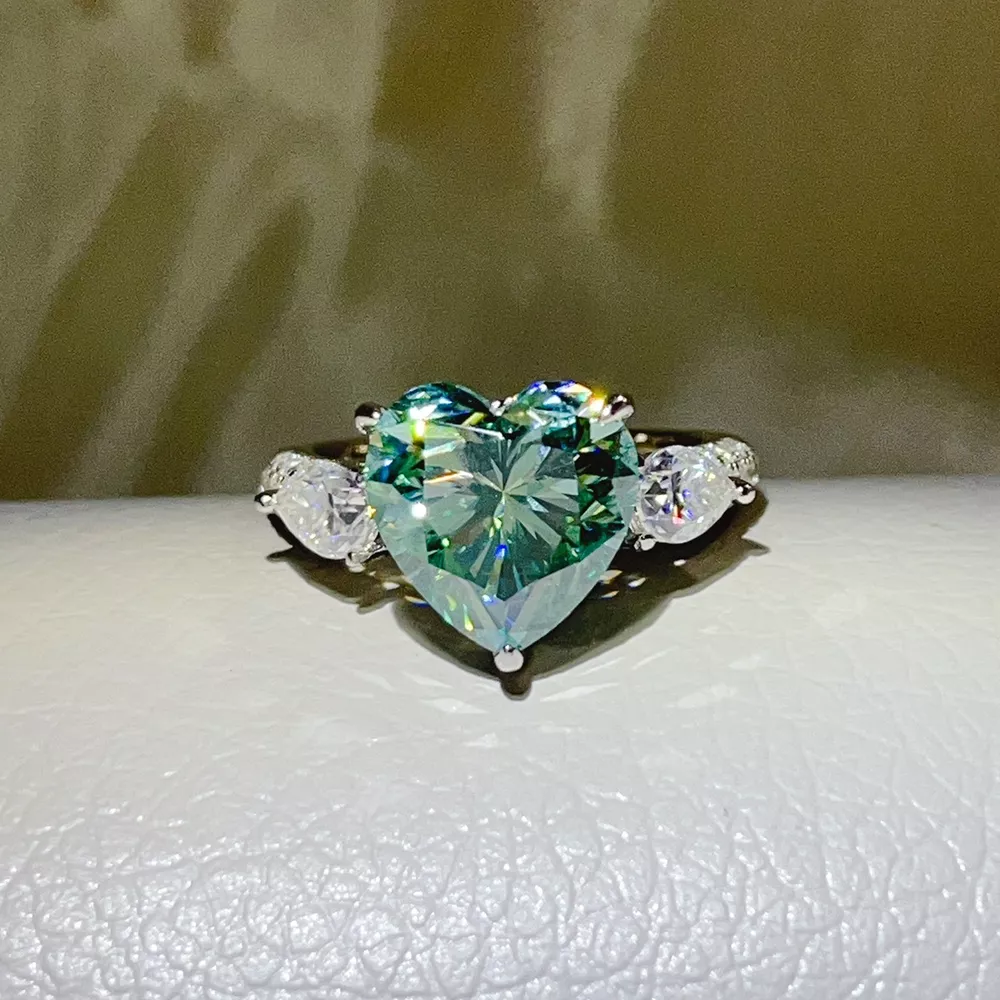 6 Carat 925 Sterling Silver Moissanite Heart Ring, image 4
