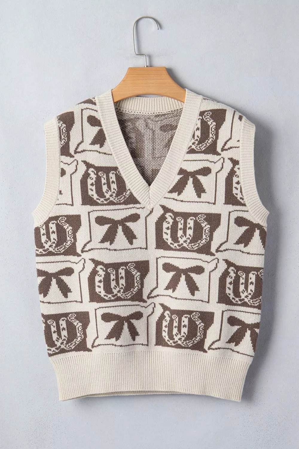 Western Horseshoe Bow Pattern Button Front Sleeveless Knit Sweater, image 8