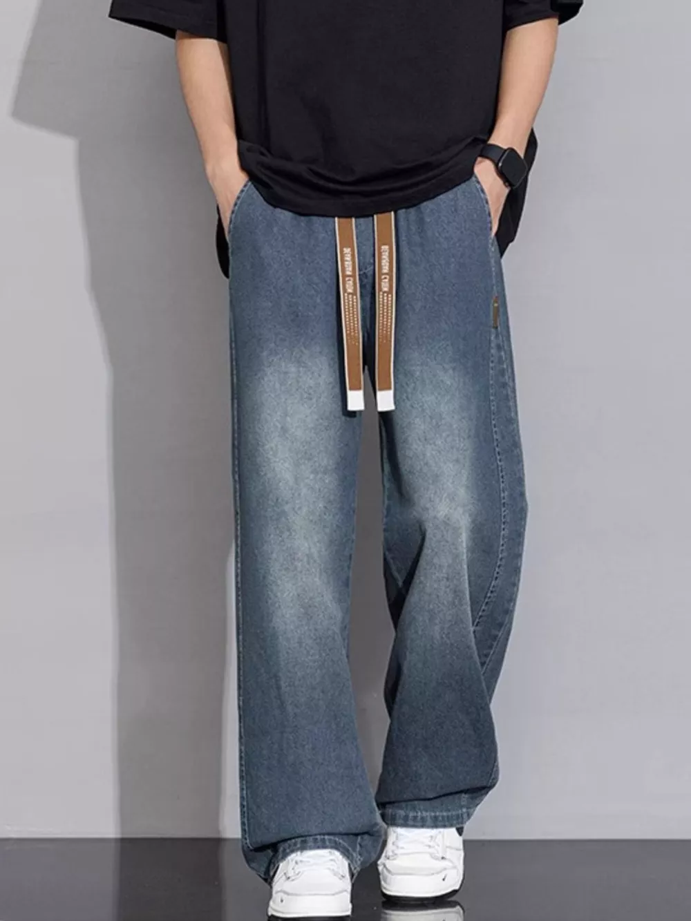 Men's Plus Size Vintage Wash Wide Leg Jeans, image 2