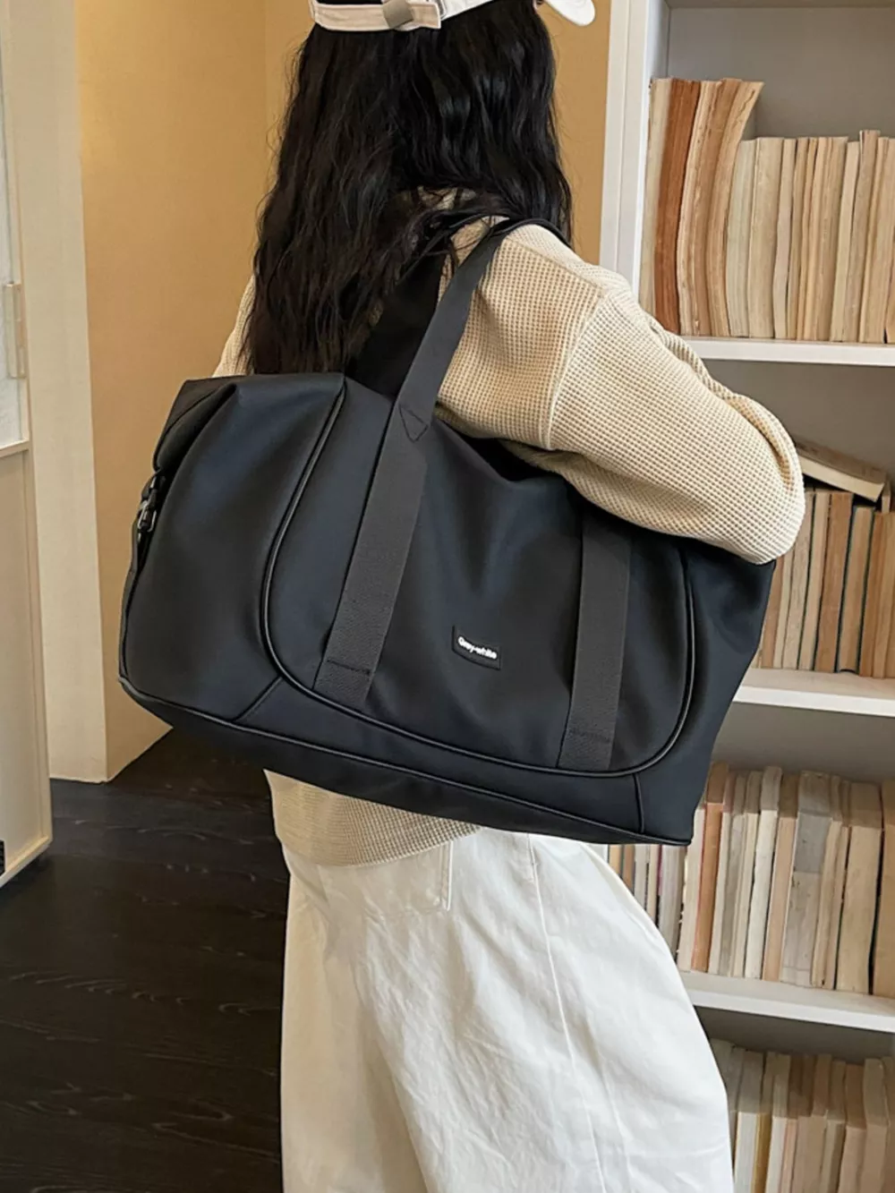 Adjustable Strap Nylon Travel Bag, image 9