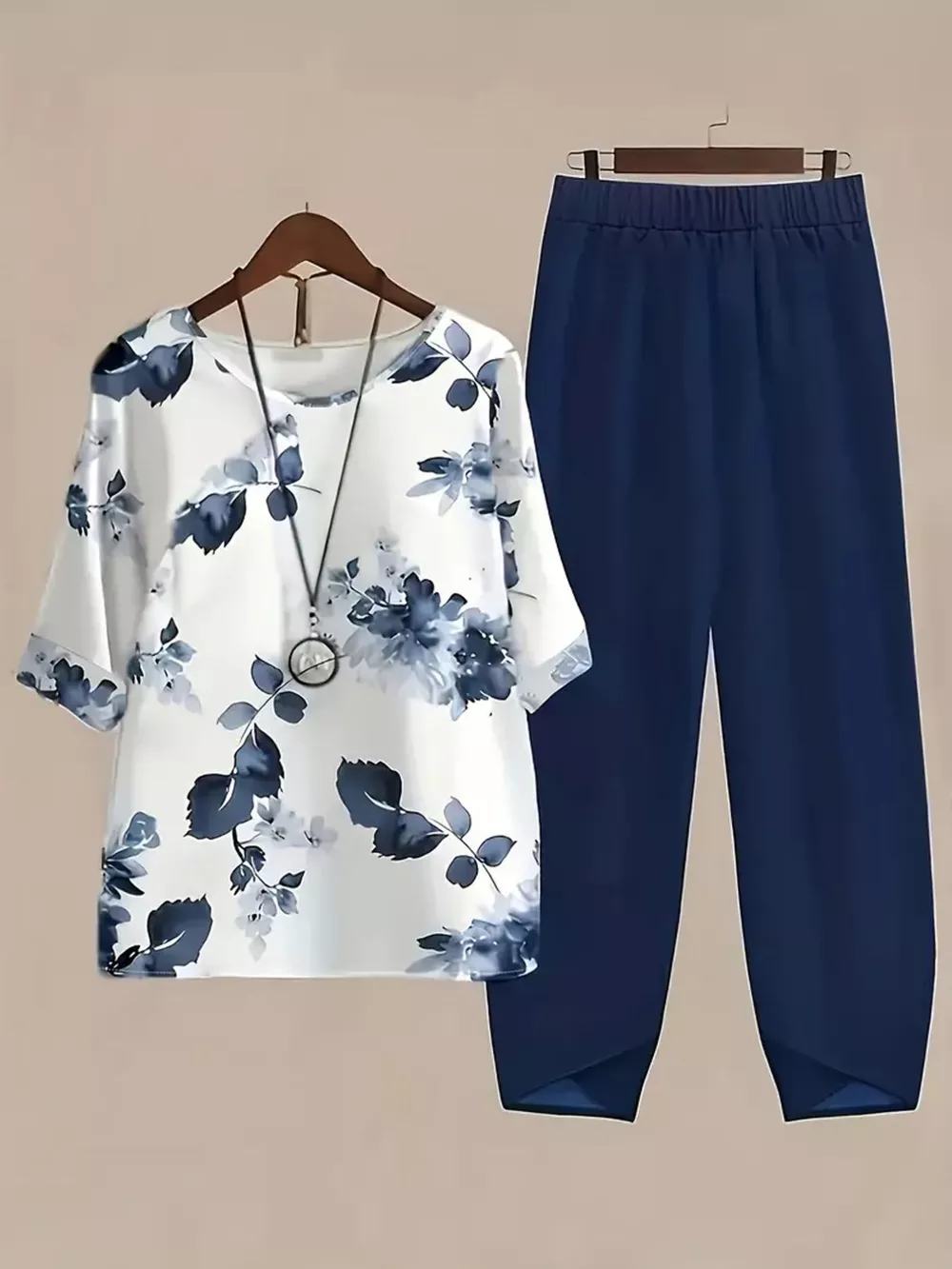 Printed Half Sleeve Top and Pants Set, image 2
