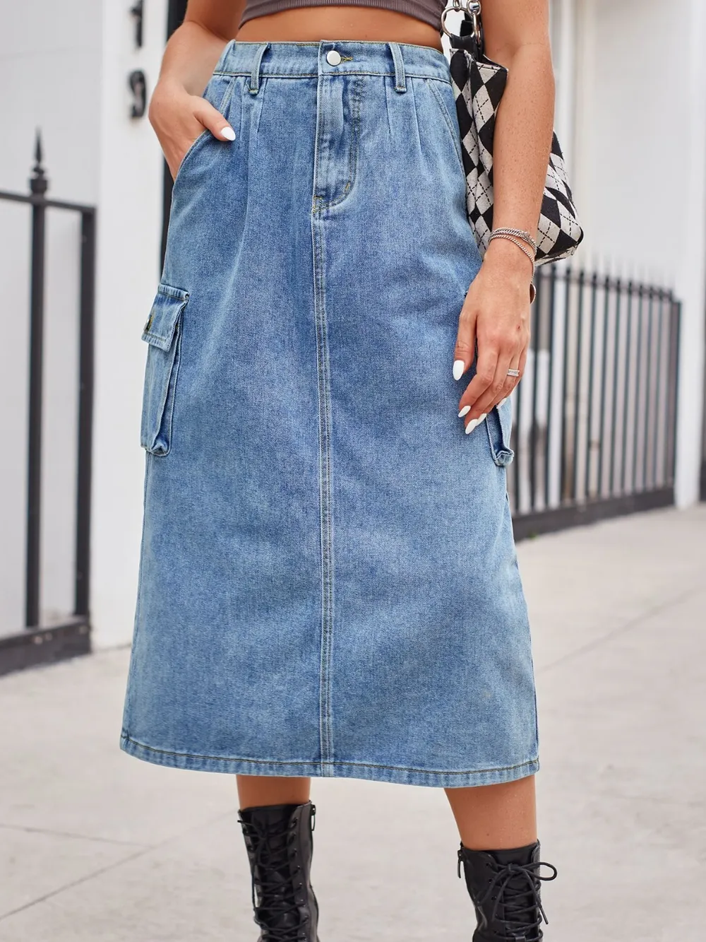 Slit Buttoned Denim Skirt with Pockets, image 13
