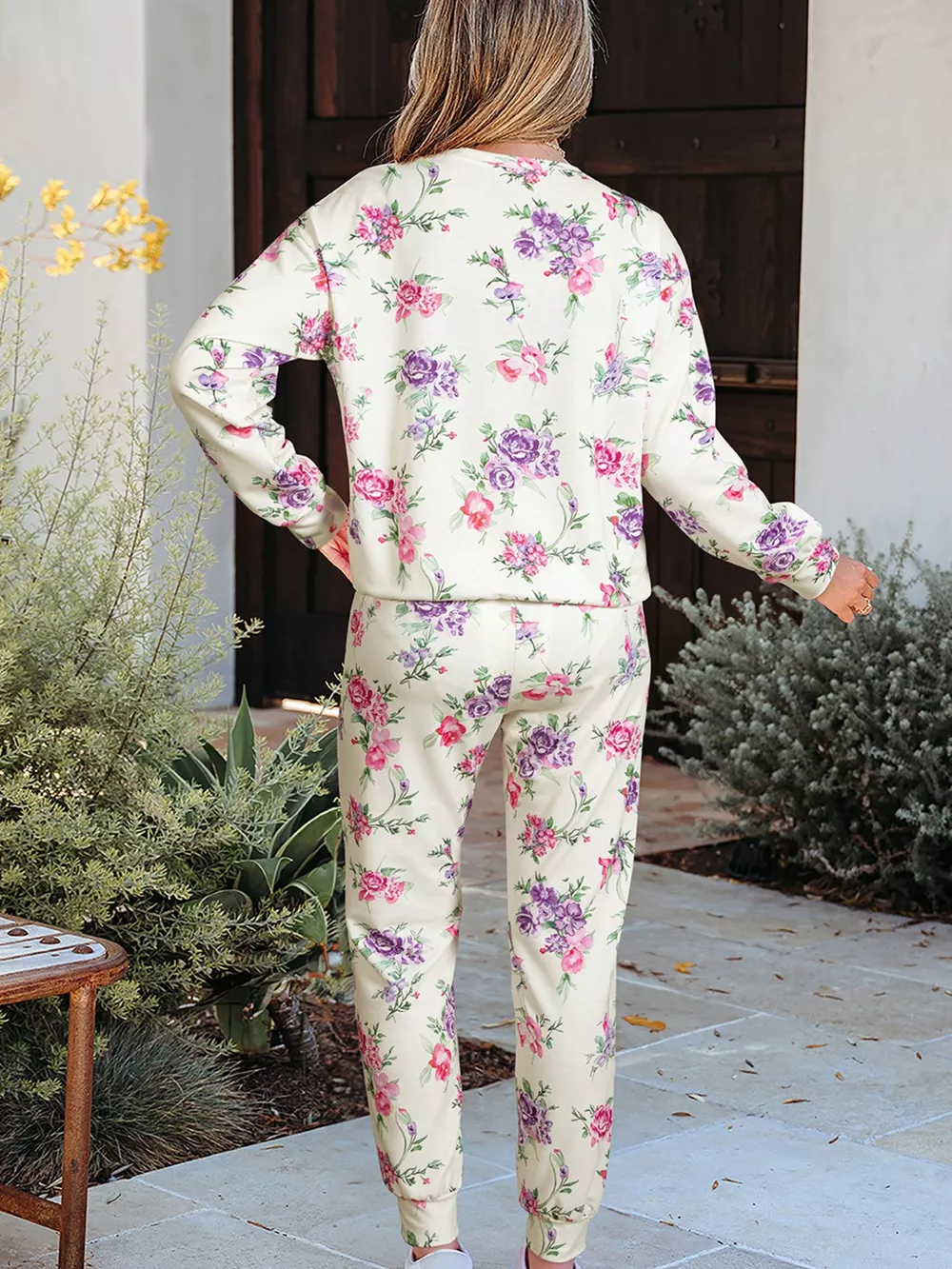 Floral Print Round Neck Top and Drawstring Pants Lounge Set, image 2