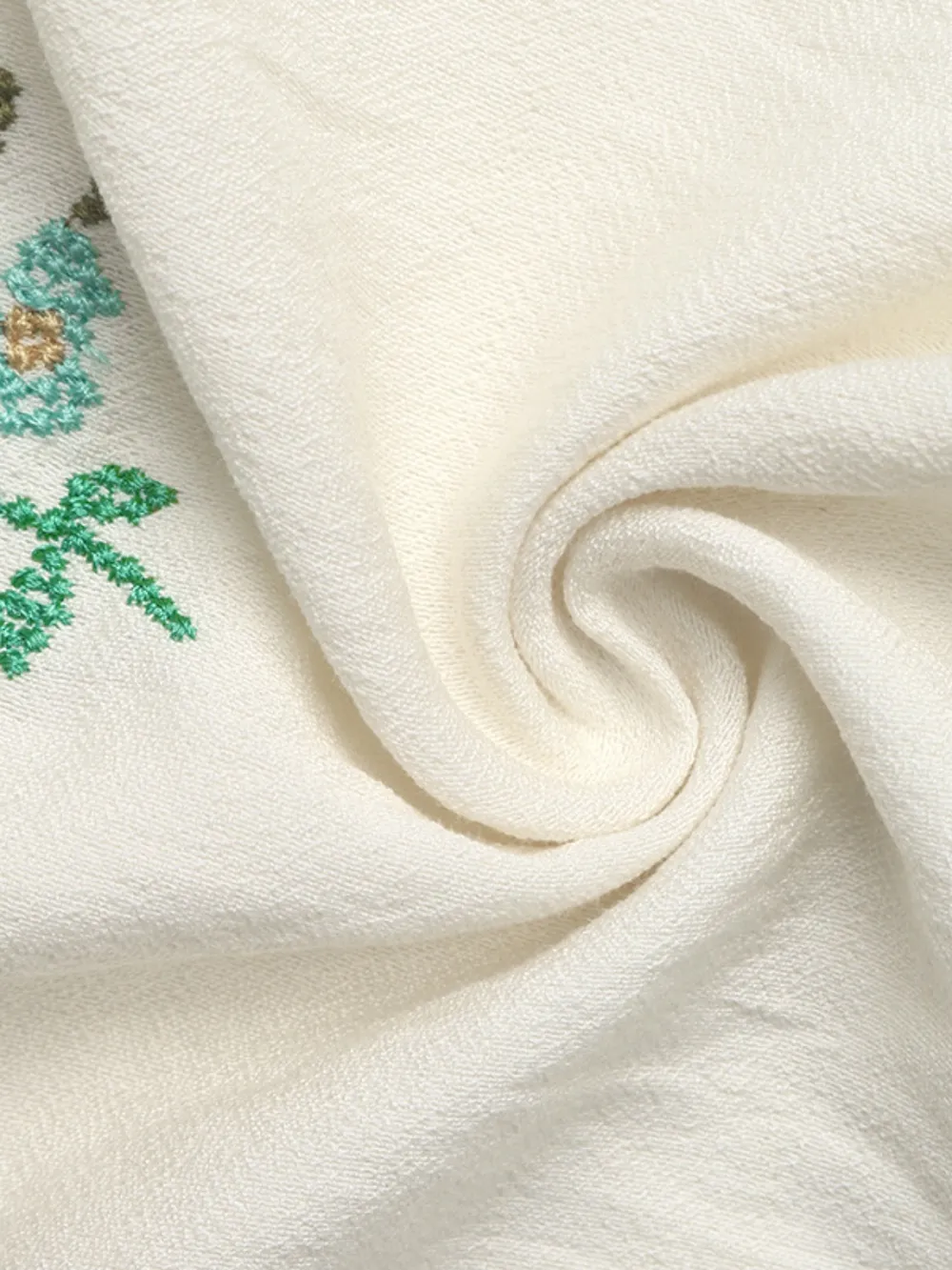 Embroidered V-Neck Short Sleeve Shirt, image 7