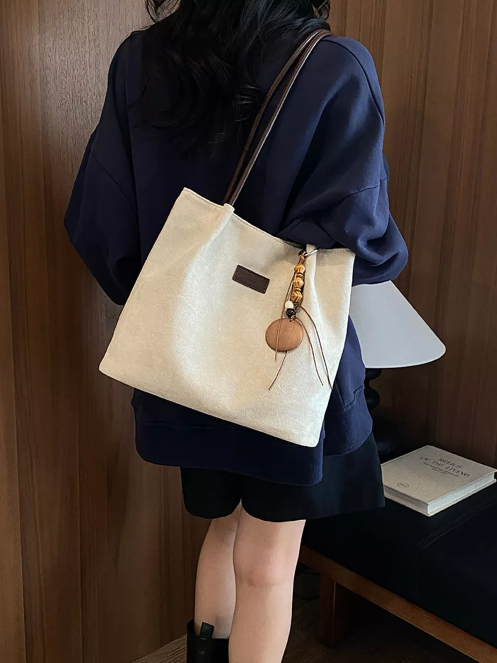 Decorative Wooden Pendant Shoulder Bag, image 5