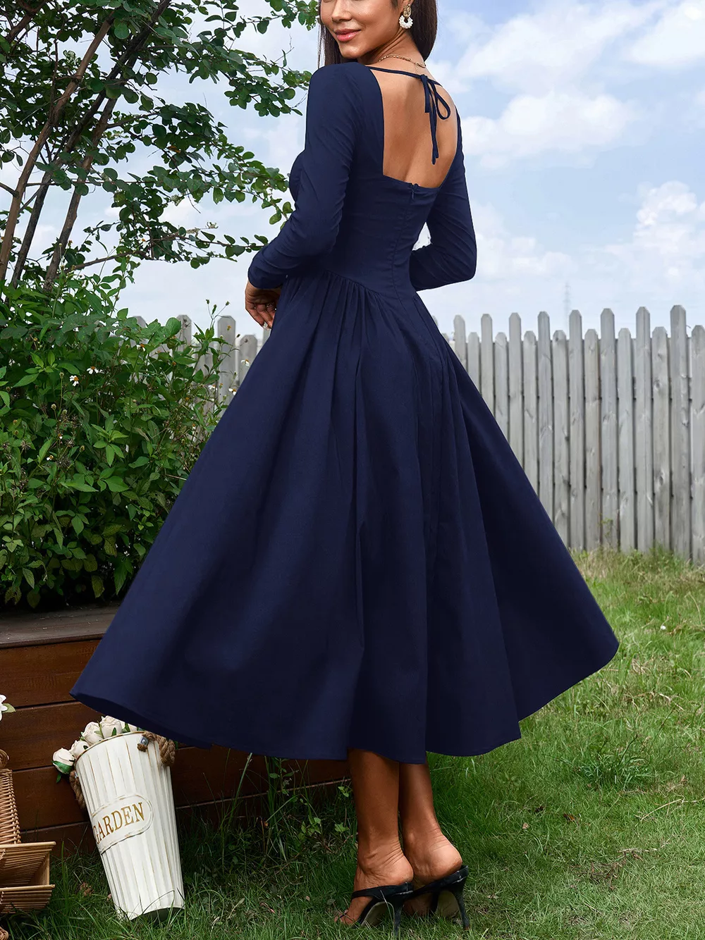Sweetheart Neckline Long Sleeve A-Line Midi Dress, image 17