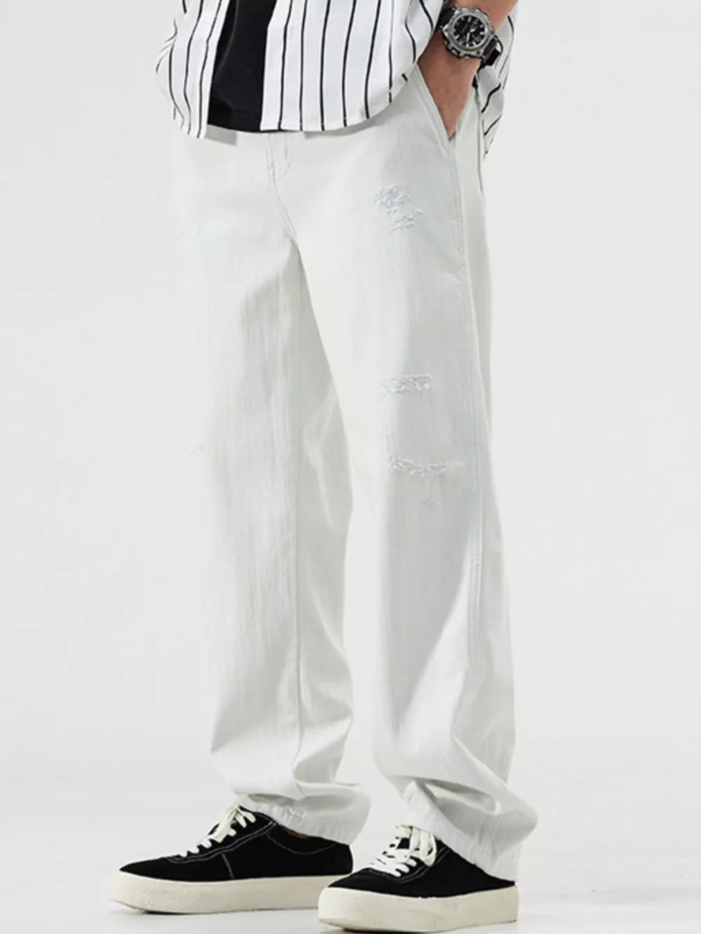 Men's Distressed Relaxed Fit Jeans, image 2