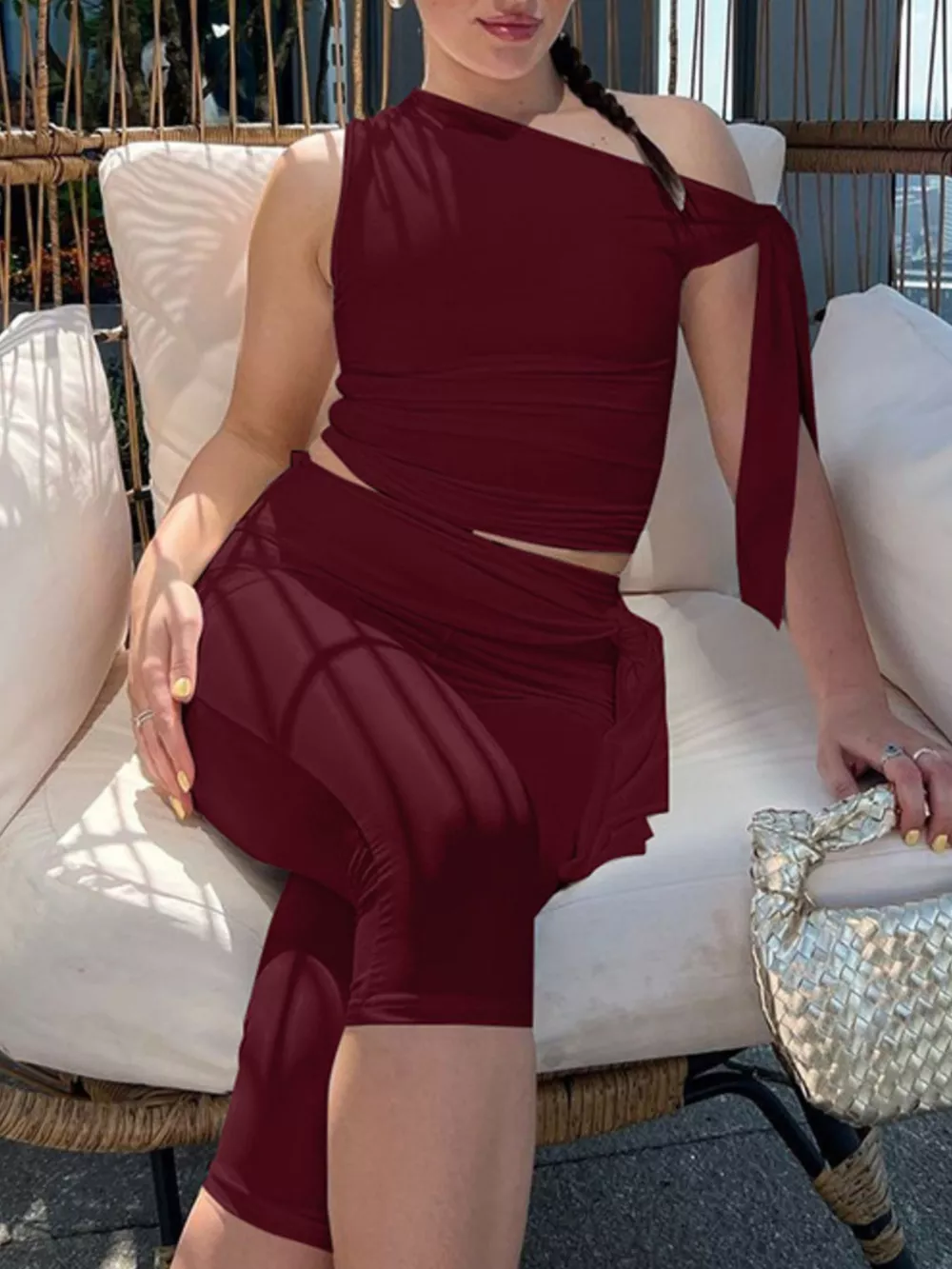 Asymmetrical One-Shoulder Top and Capris Set, image 16