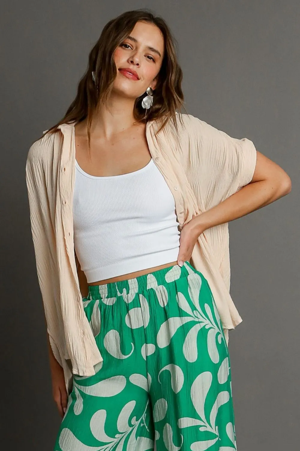 Full Size Textured Button Down Short Sleeve Shirt Plus Size, image 2