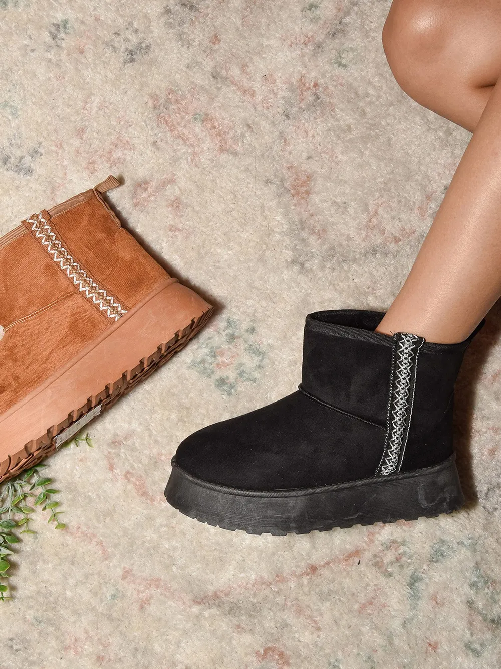 WILD DIVA Round Toe Platform Boots, image 4