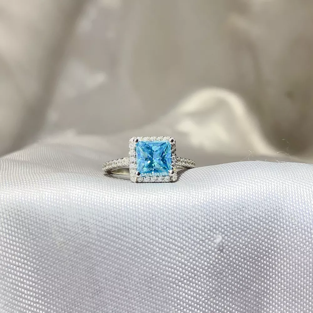 2 Carat 925 Sterling Silver Moissanite Ring, image 3