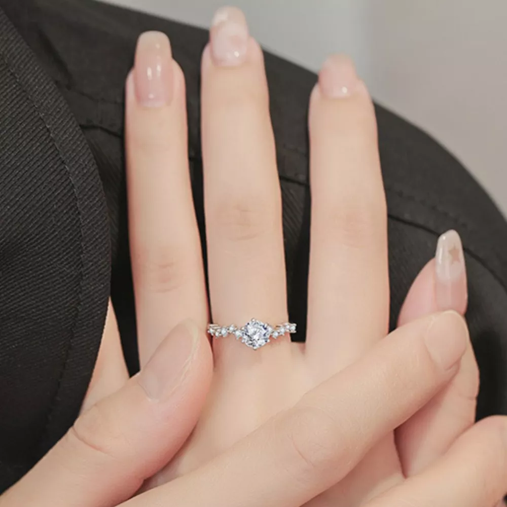 1 Carat 925 Sterling Silver Moissanite Ring, image 4