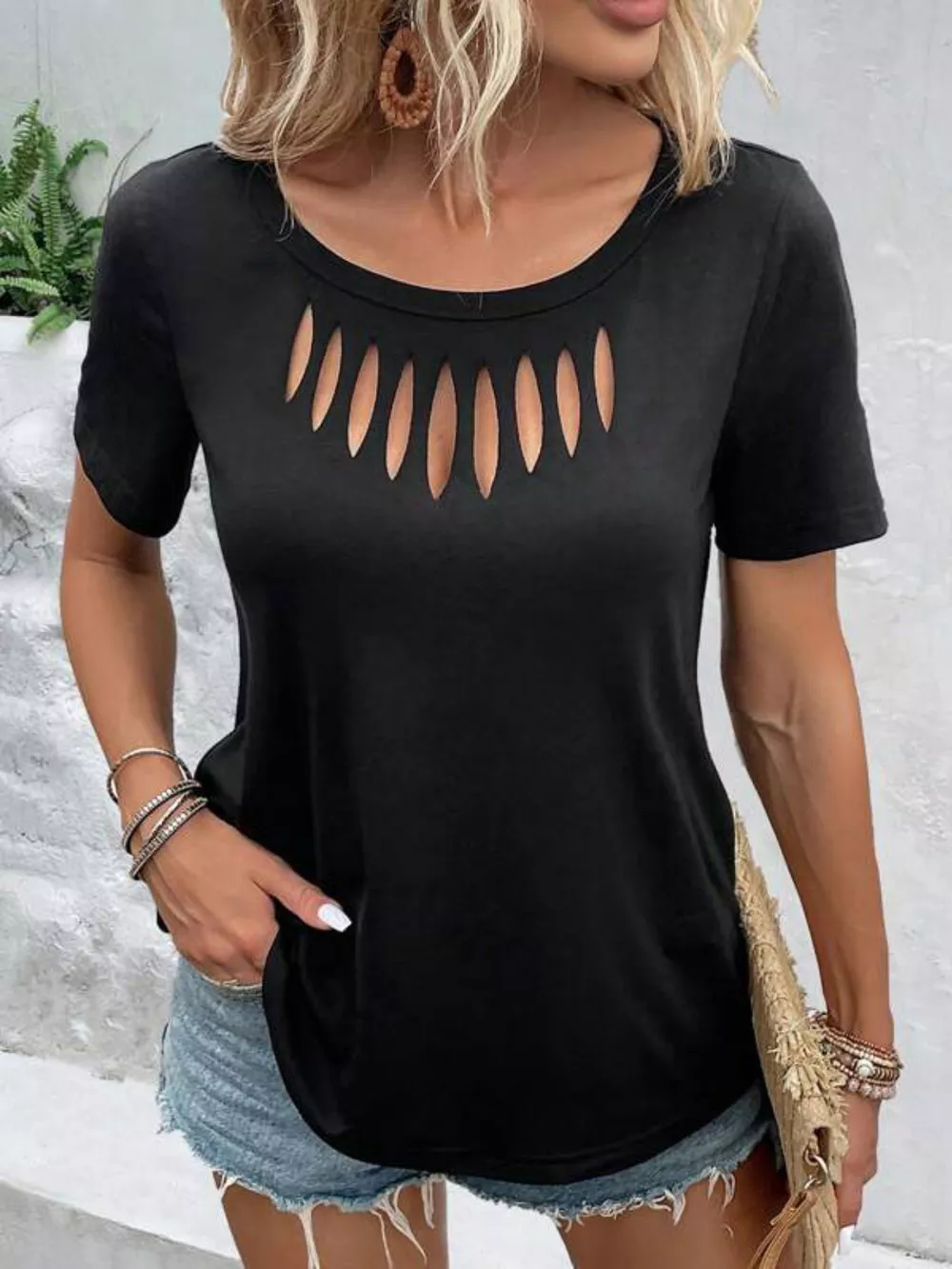 Cutout Detail Short Sleeve T-Shirt, image 4
