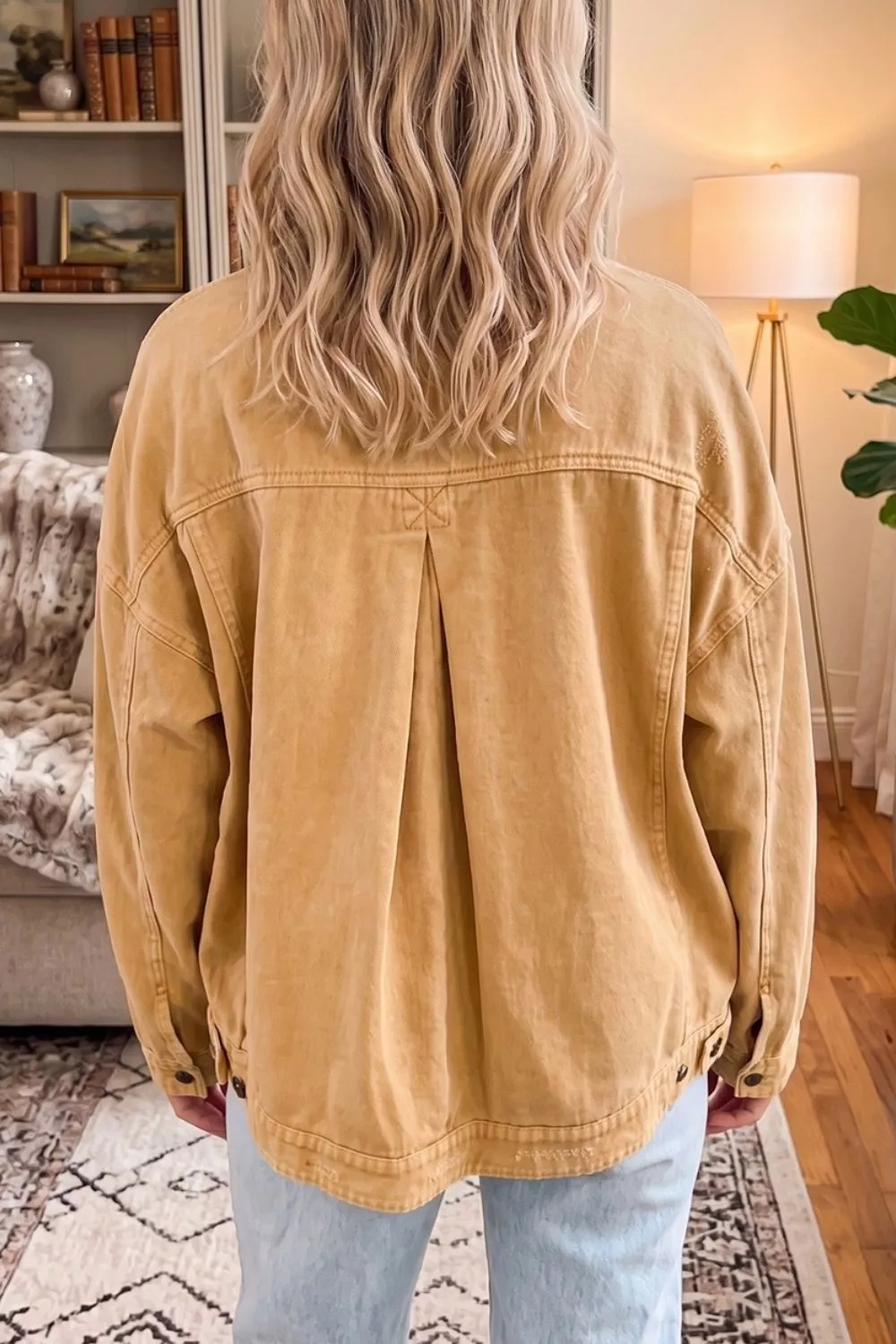 Metal Button Front Long Sleeve Collar Denim Jacket, image 2
