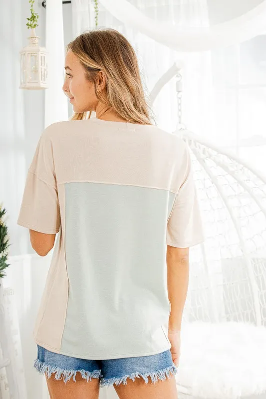 Full Size Contrast Round Neck Short Sleeve T-Shirt Plus Size, image 2
