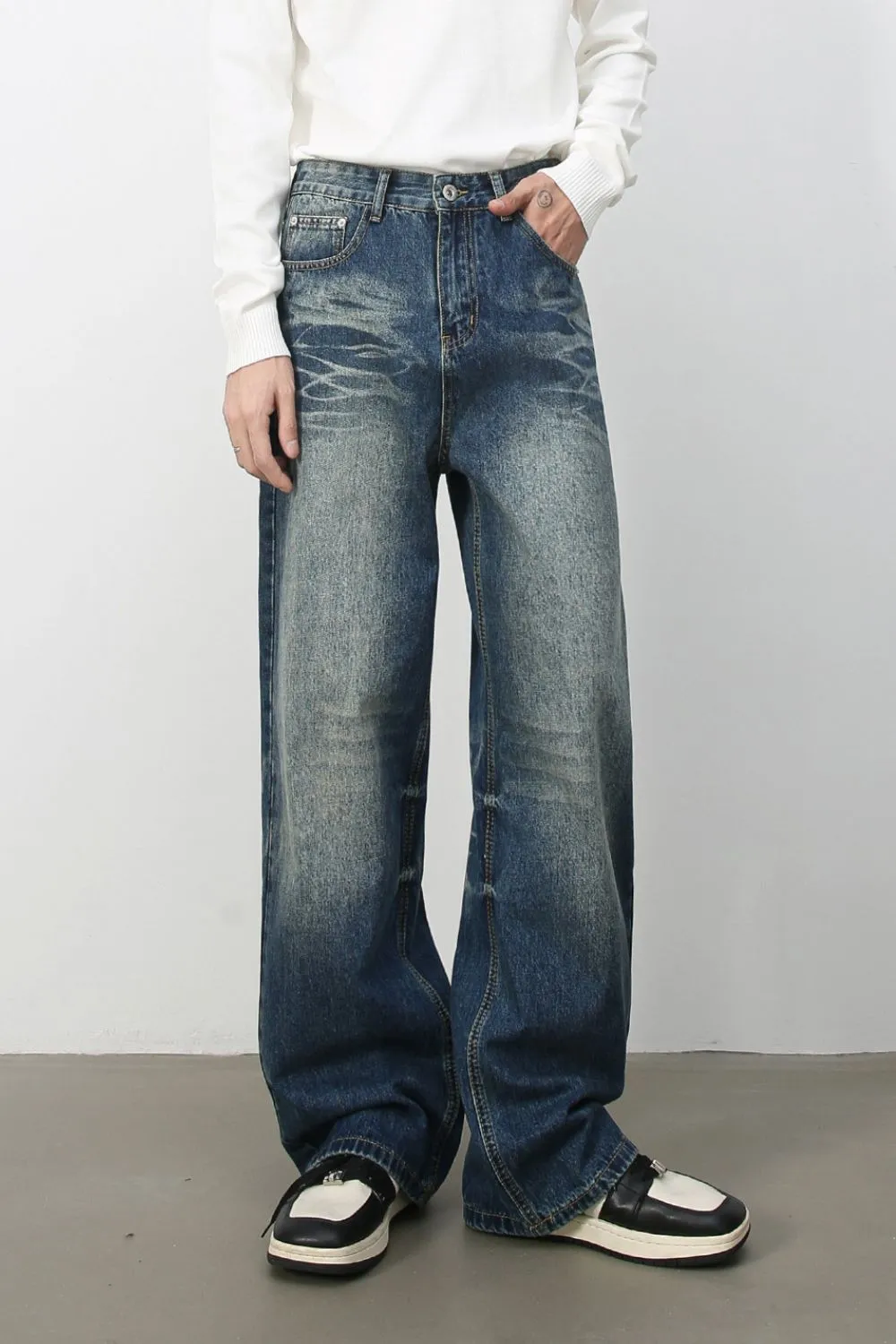 Men's Washed Wide Leg Jeans with Pockets, image 3