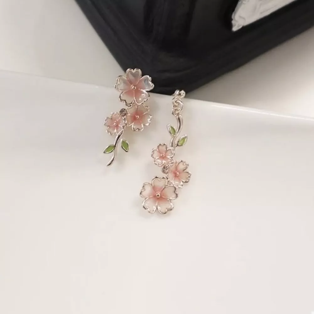Asymmetrical Flower Drop Earrings, image 3
