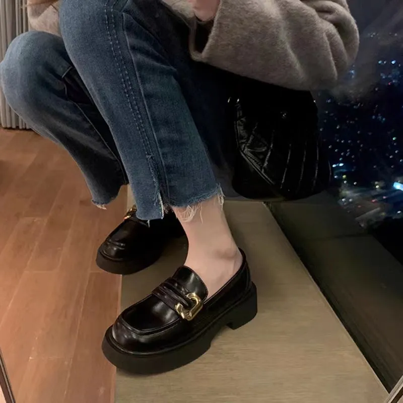 Round Toe Platform Loafers, image 3