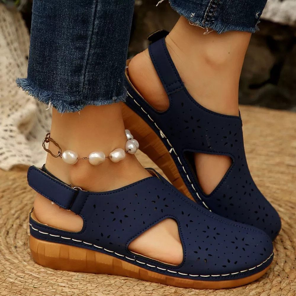 Round Toe Wedge Sandals, image 5