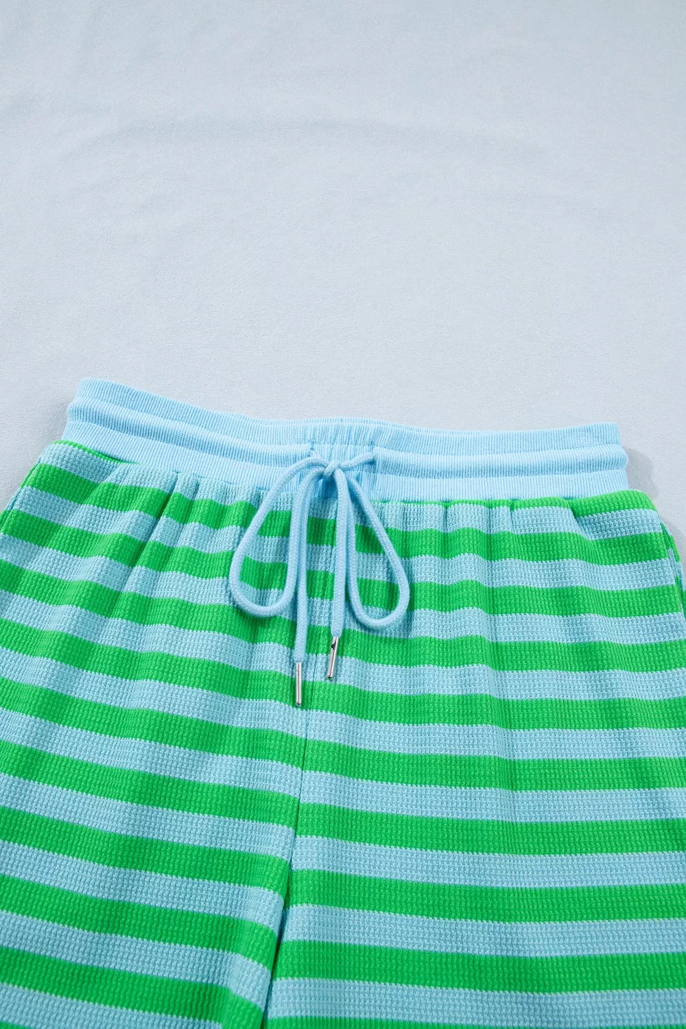 Stripe Colorblock Detail Puff Sleeve Top Drawstring Shorts 2pcs Outfit, image 11