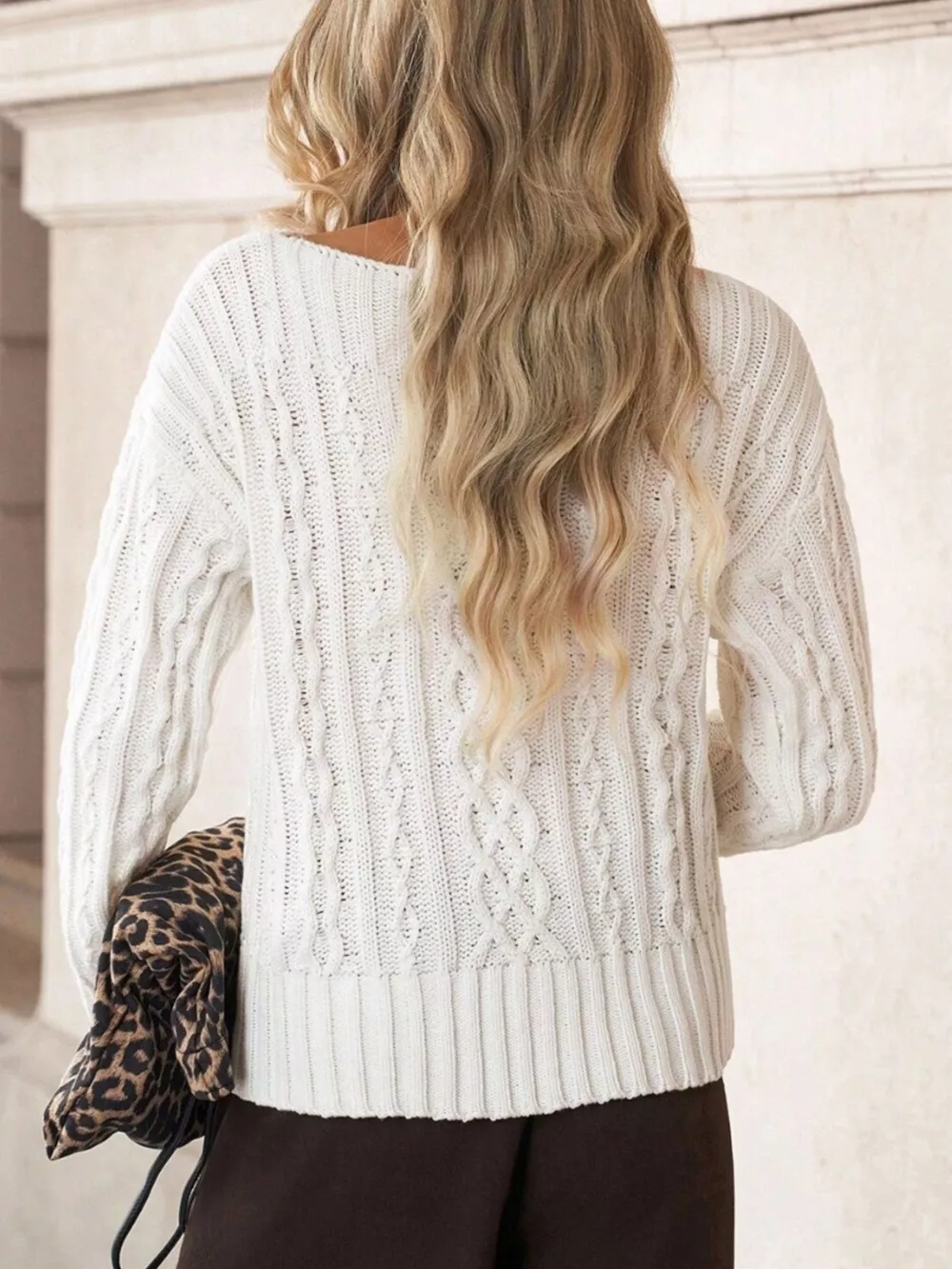 Cable-Knit Round Neck Sweater, image 4