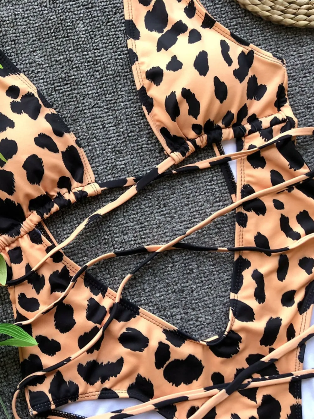 Lace-Up Backless Plunge One-Piece Swimwear, image 9