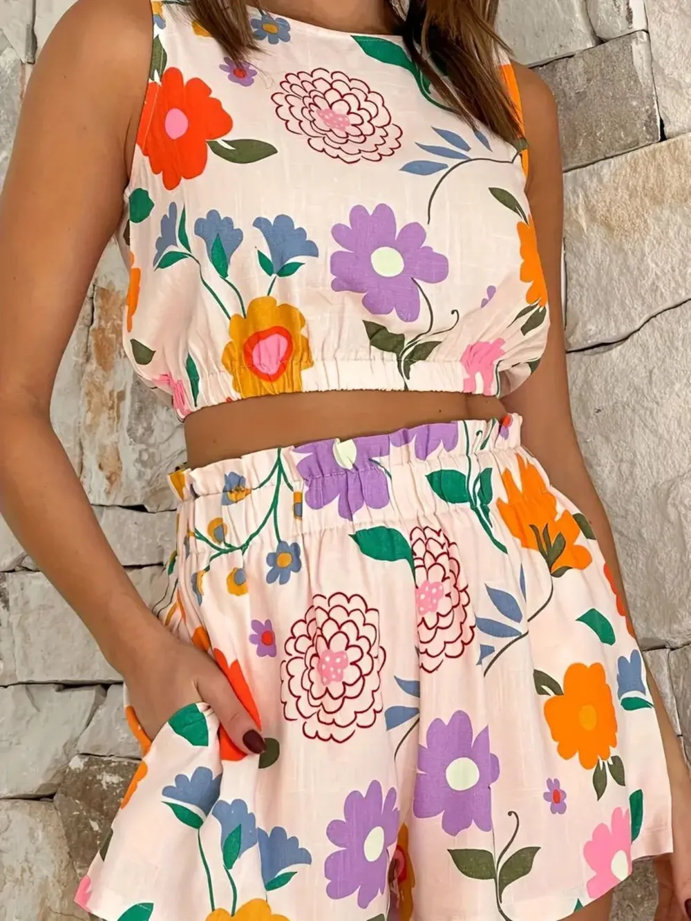 Floral Round Neck Tank and Shorts Set, image 3